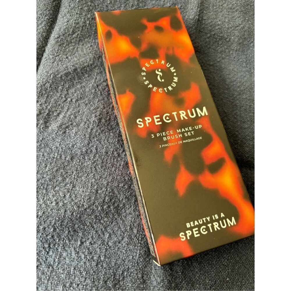 Brand New In Sealed Box Spectrum Women's Brown 3 Piece Make-Up Brush Set